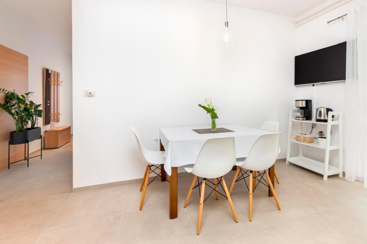 Apartments Magnolia Rovinj Exterior foto