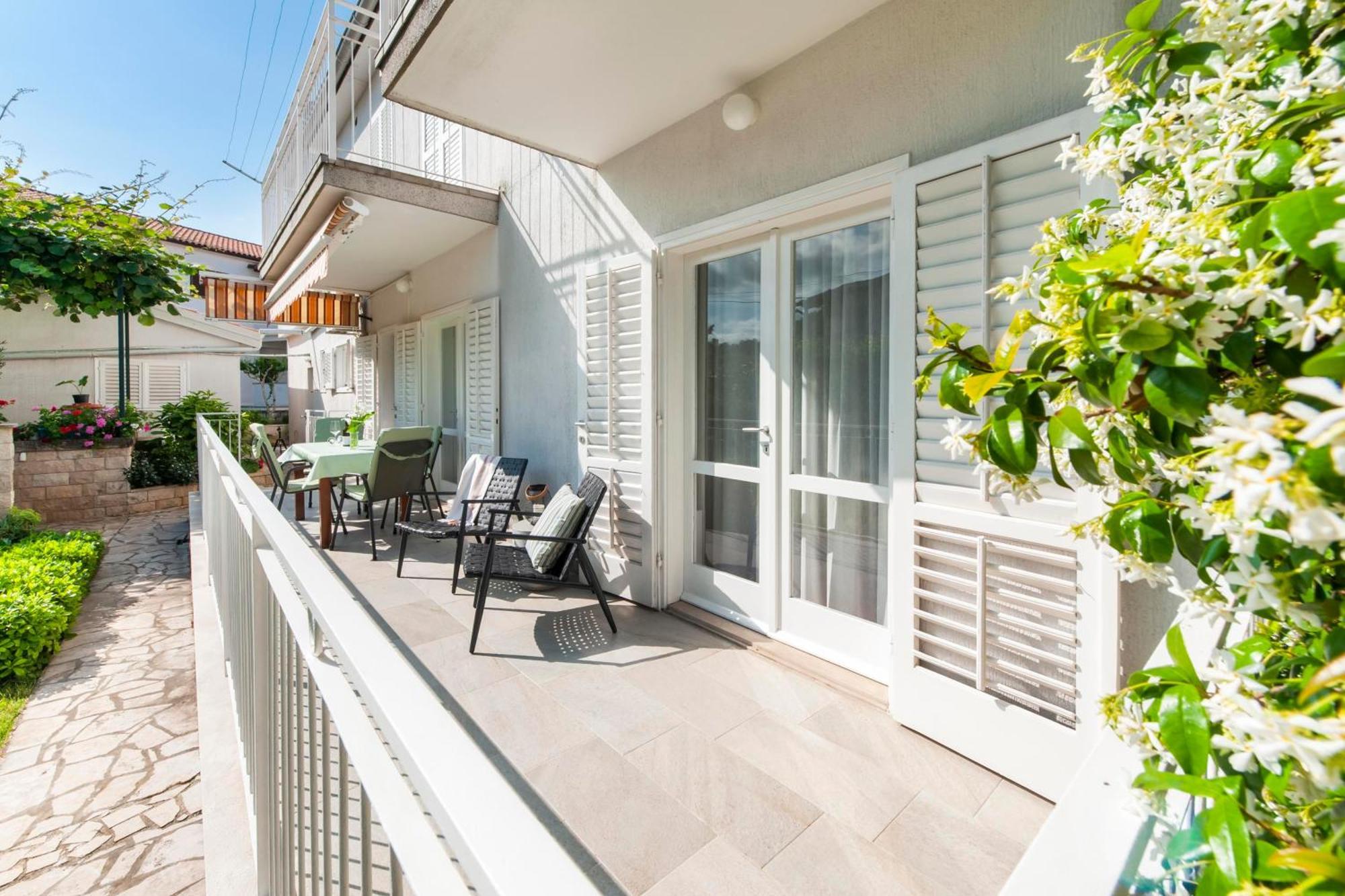 Apartments Magnolia Rovinj Exterior foto