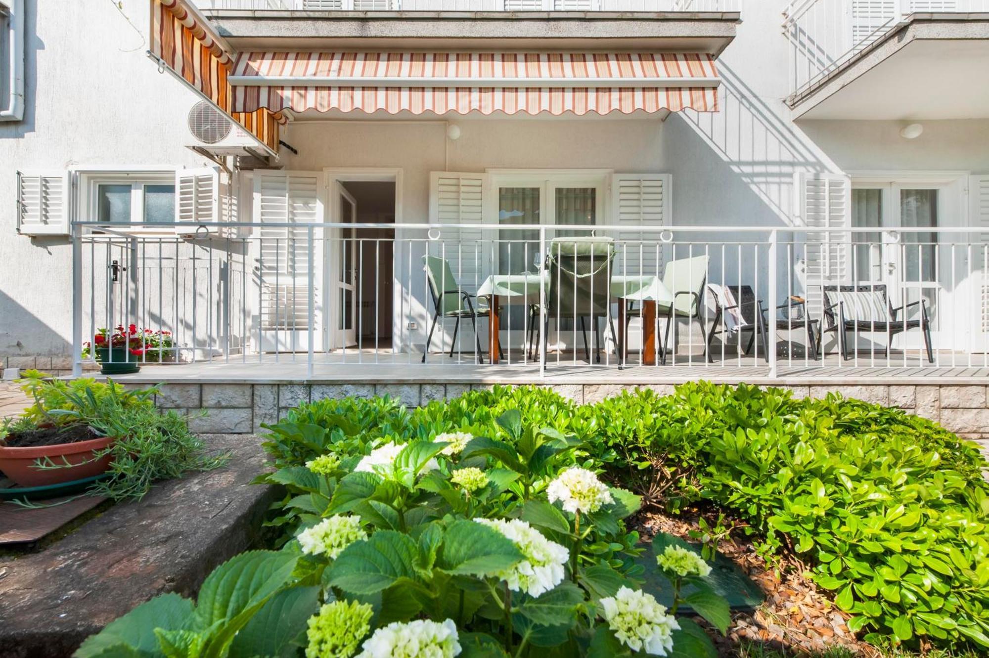 Apartments Magnolia Rovinj Exterior foto
